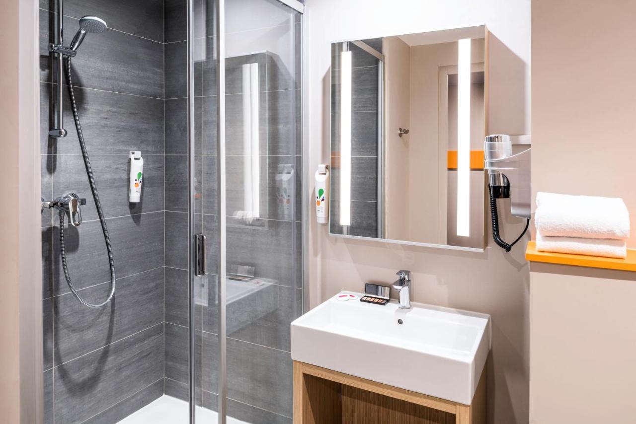 Ibis Styles Clamart Gare Grand Paris Extérieur photo